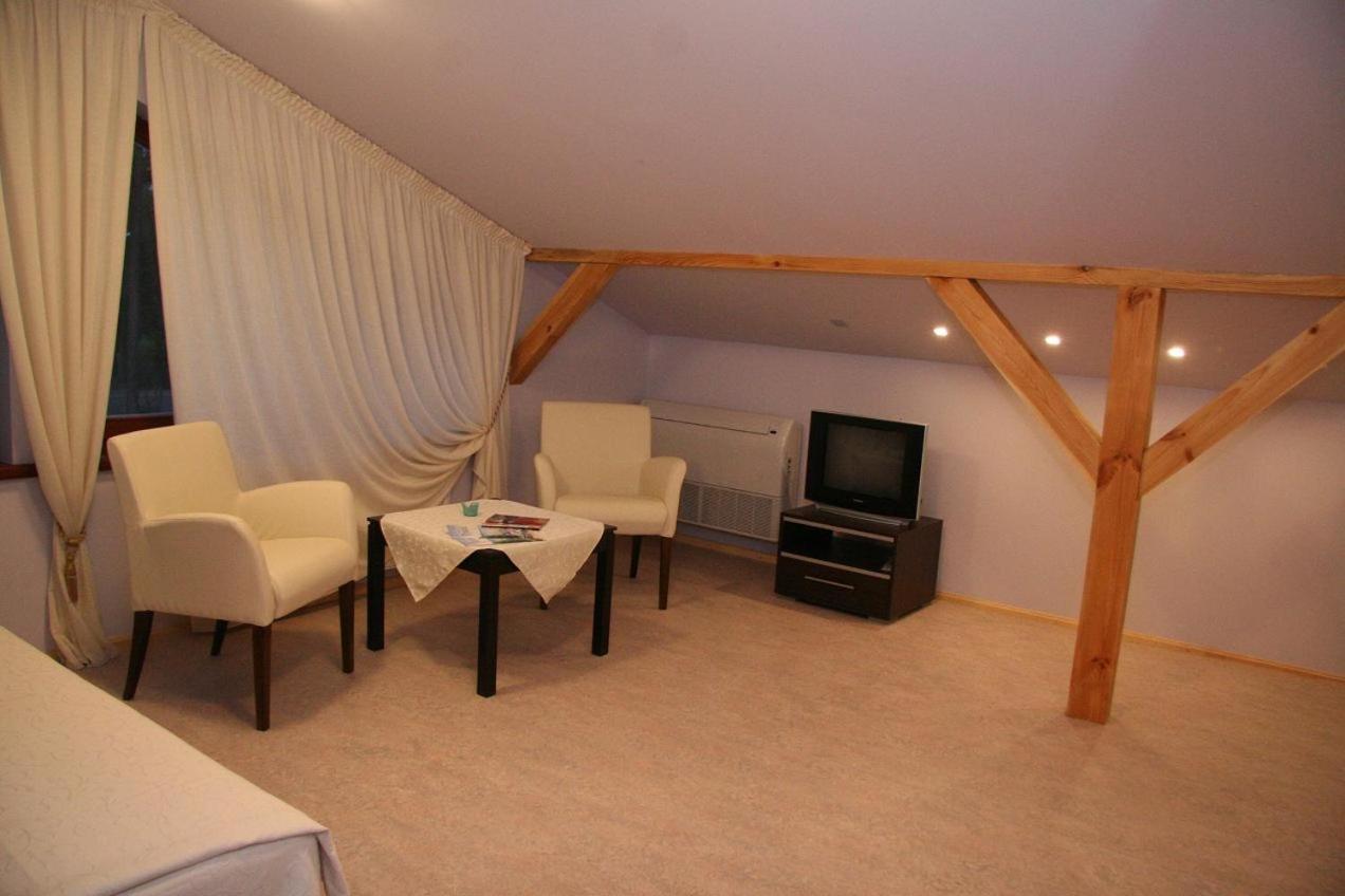 Jūrkalne Room In Bb - Valensija - Suite For Two In Nice Hotel מראה חיצוני תמונה